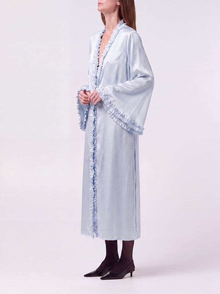 margot-in-ancient-water-blue-side