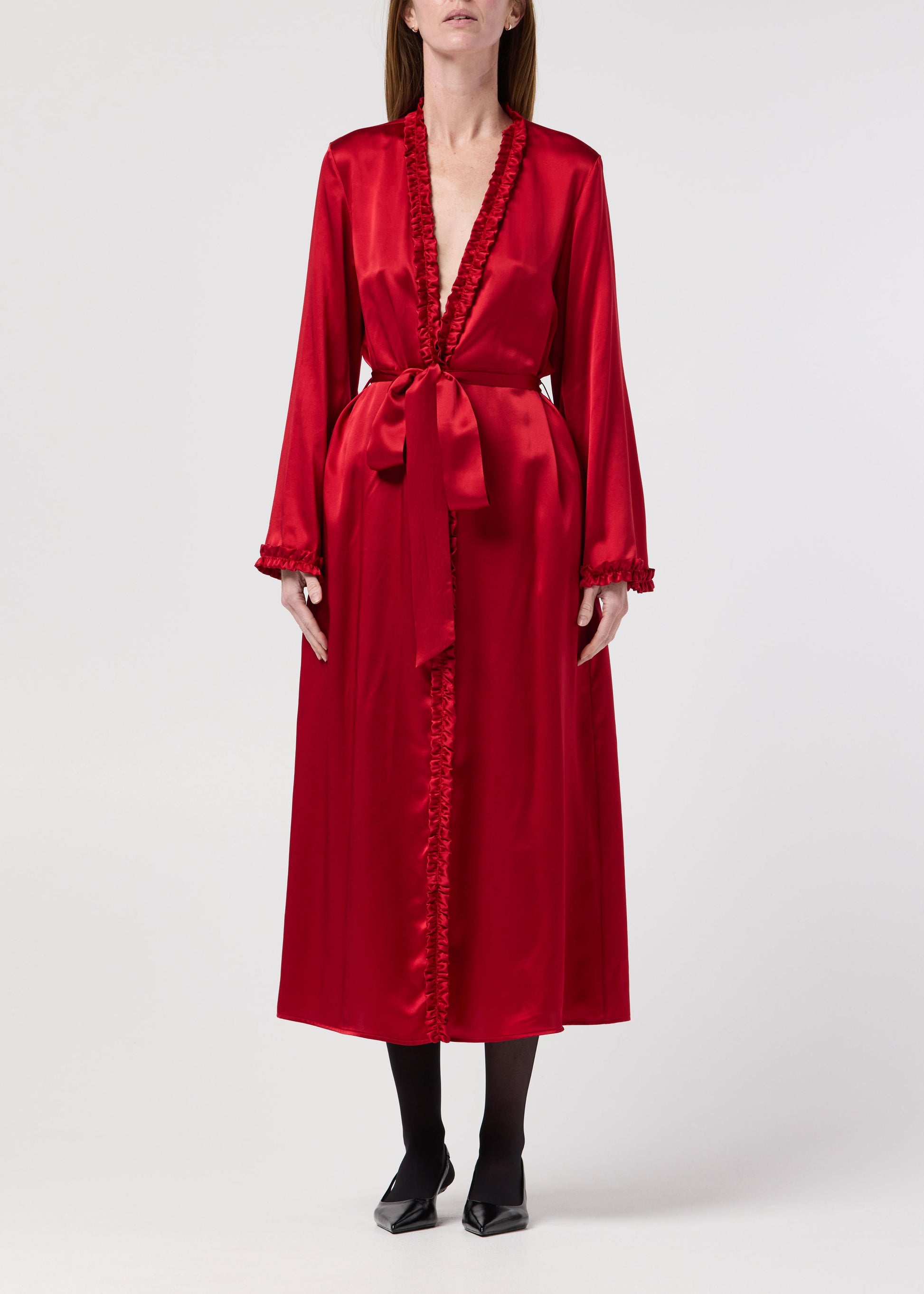 margot-in-rouge-side