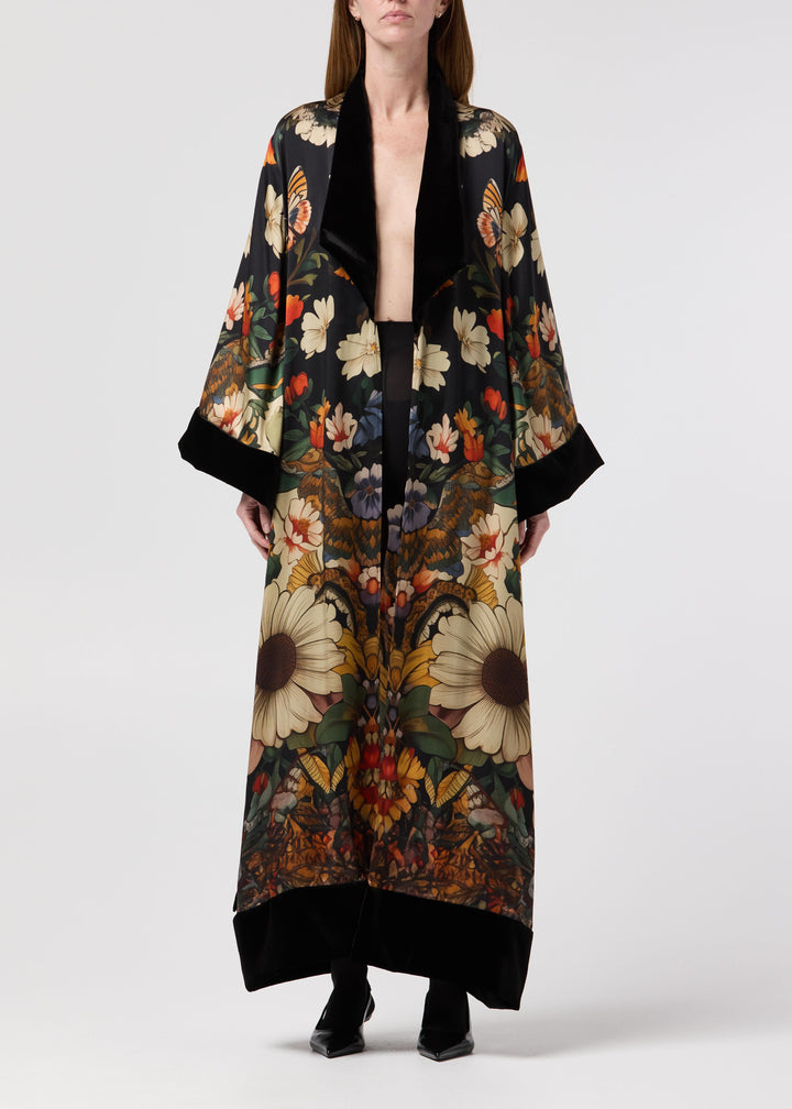 sienna-in-sacred-abundance-front