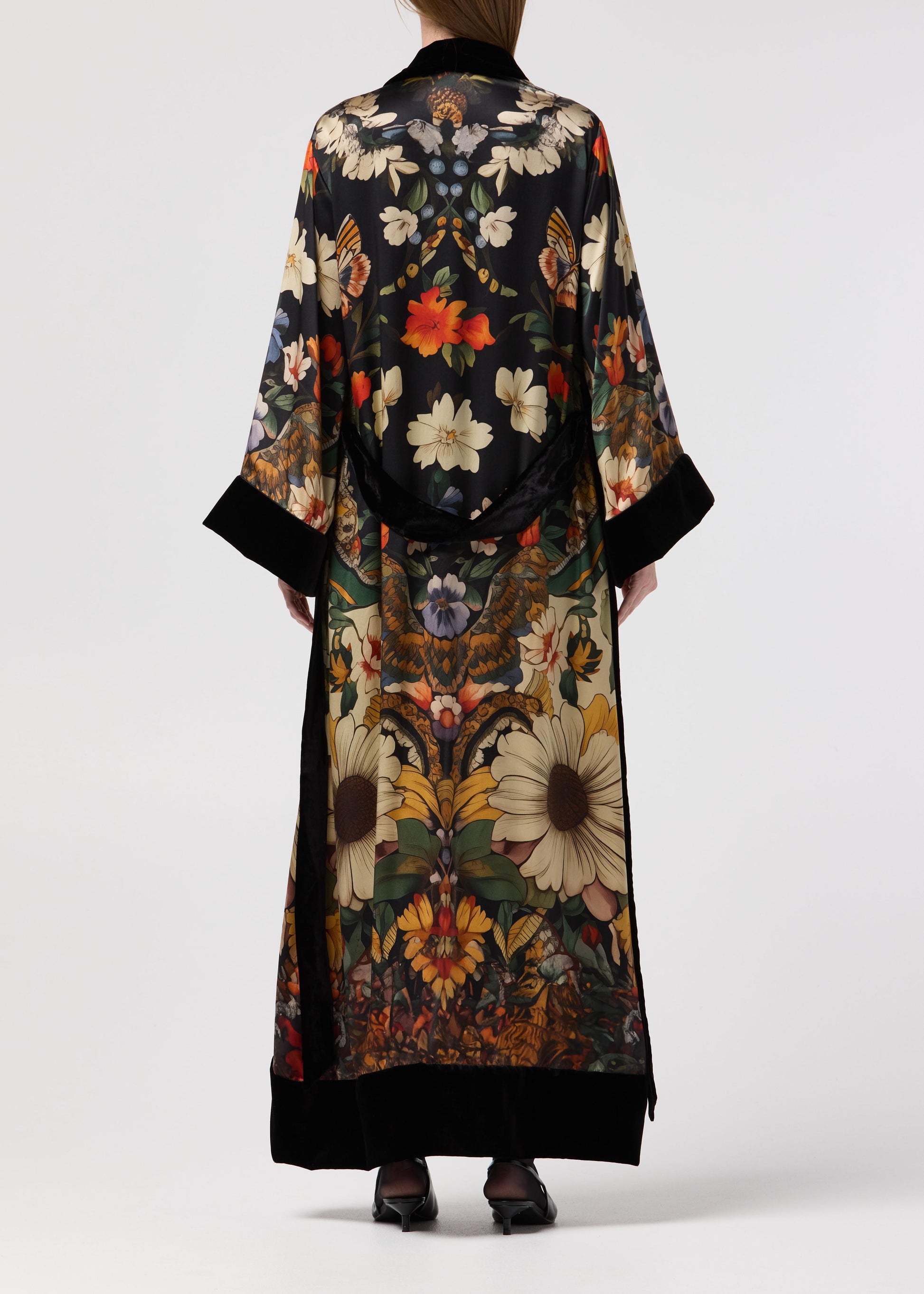 sienna-in-sacred-abundance-back