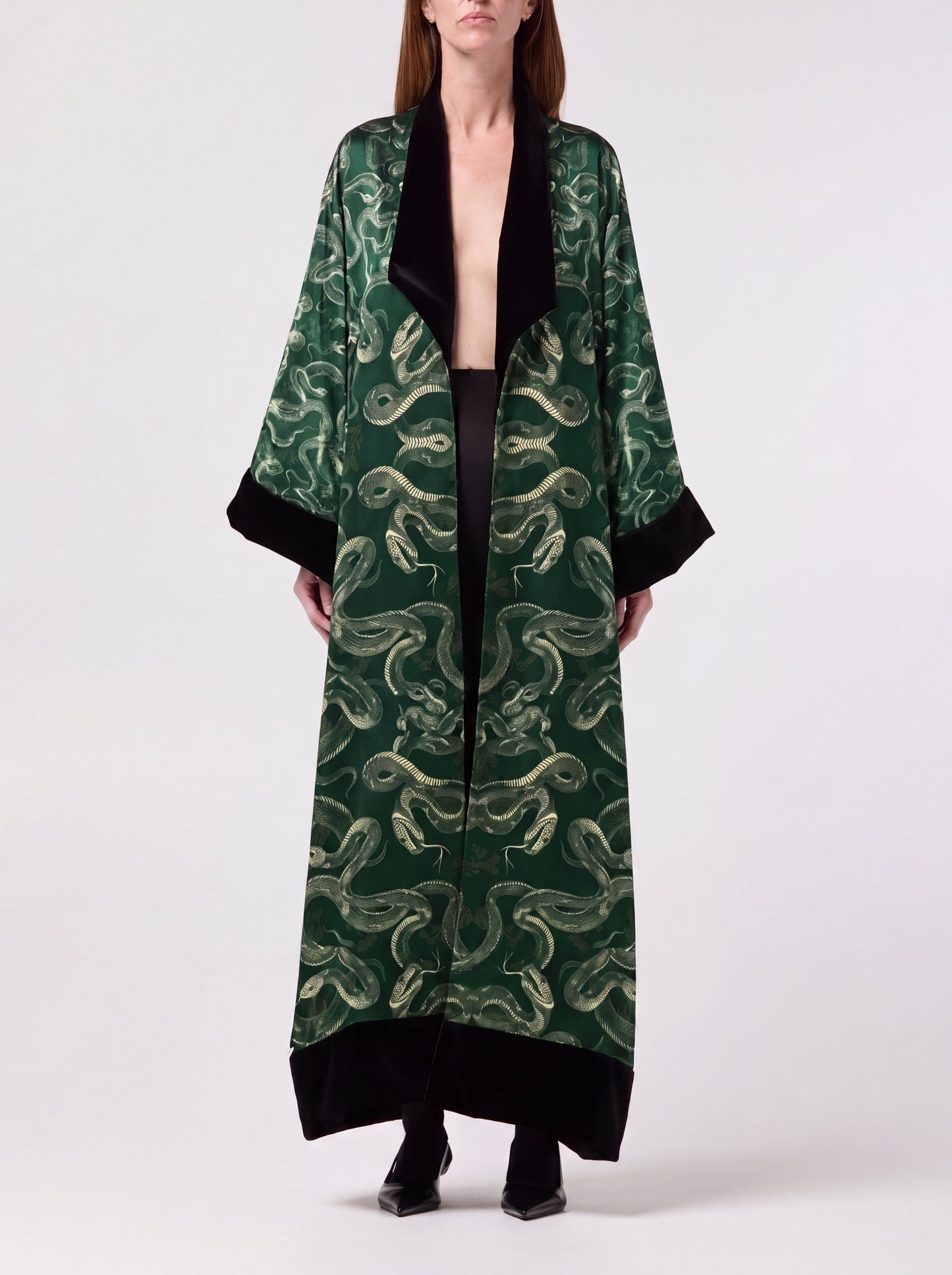 sienna-in-serpentine-front